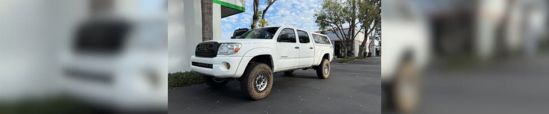 Toyota Tacoam Gallery Image