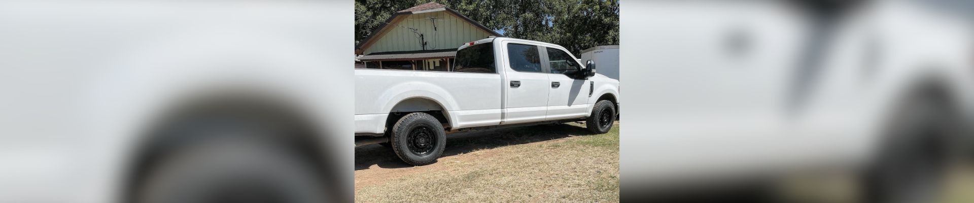 ford F-250 Gallery Image 2 (1)